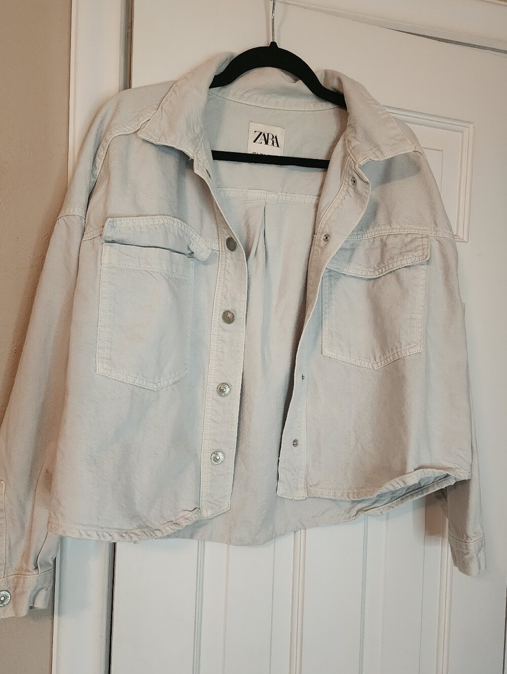 Zara Off-White Cropped Denim Jacket